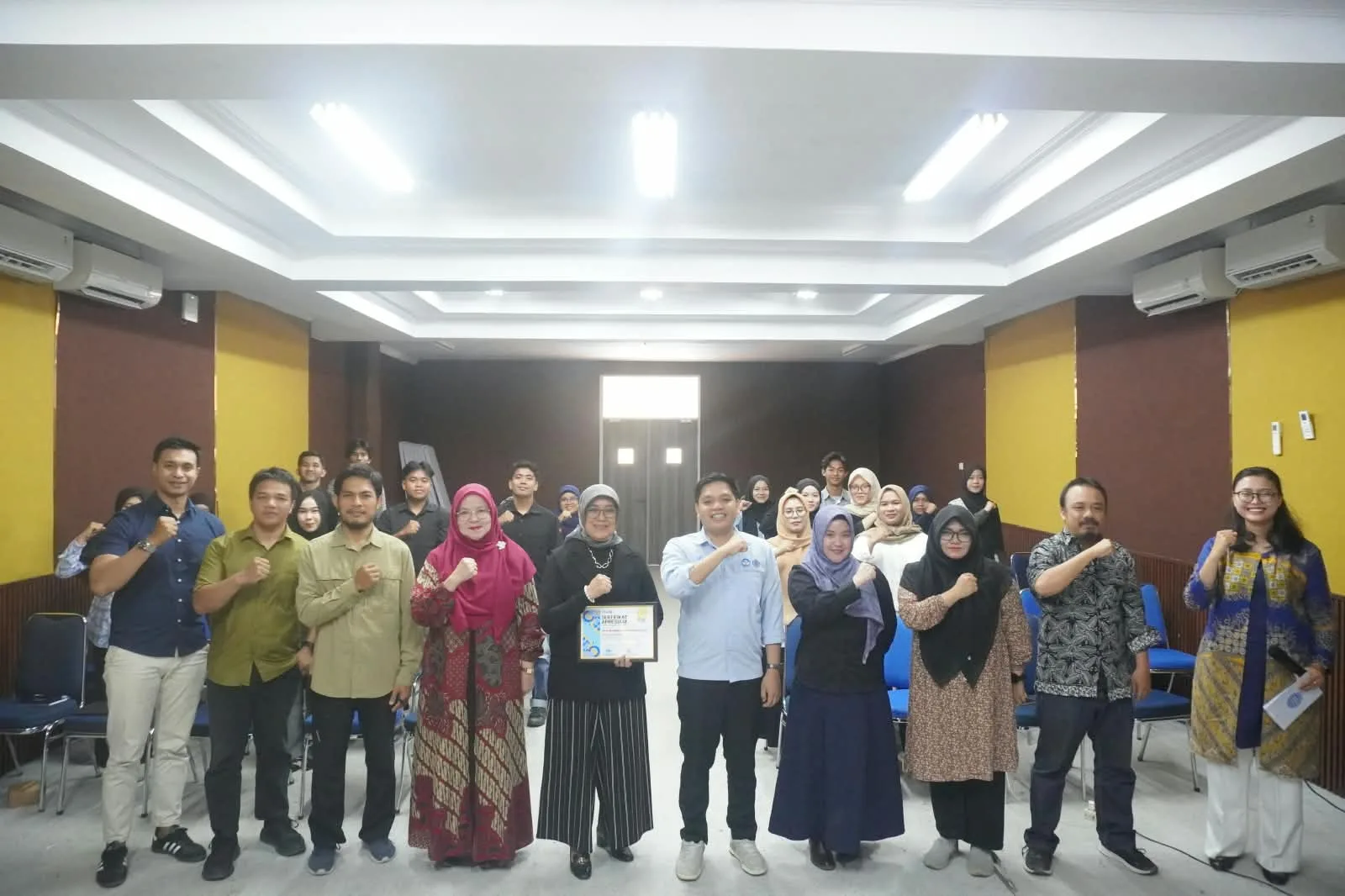 Siapkan Unit Bisnis Sertifikasi Mediator Konflik, Tim BLU FISIP dan Prodi Sosiologi UBB Gelar Workshop