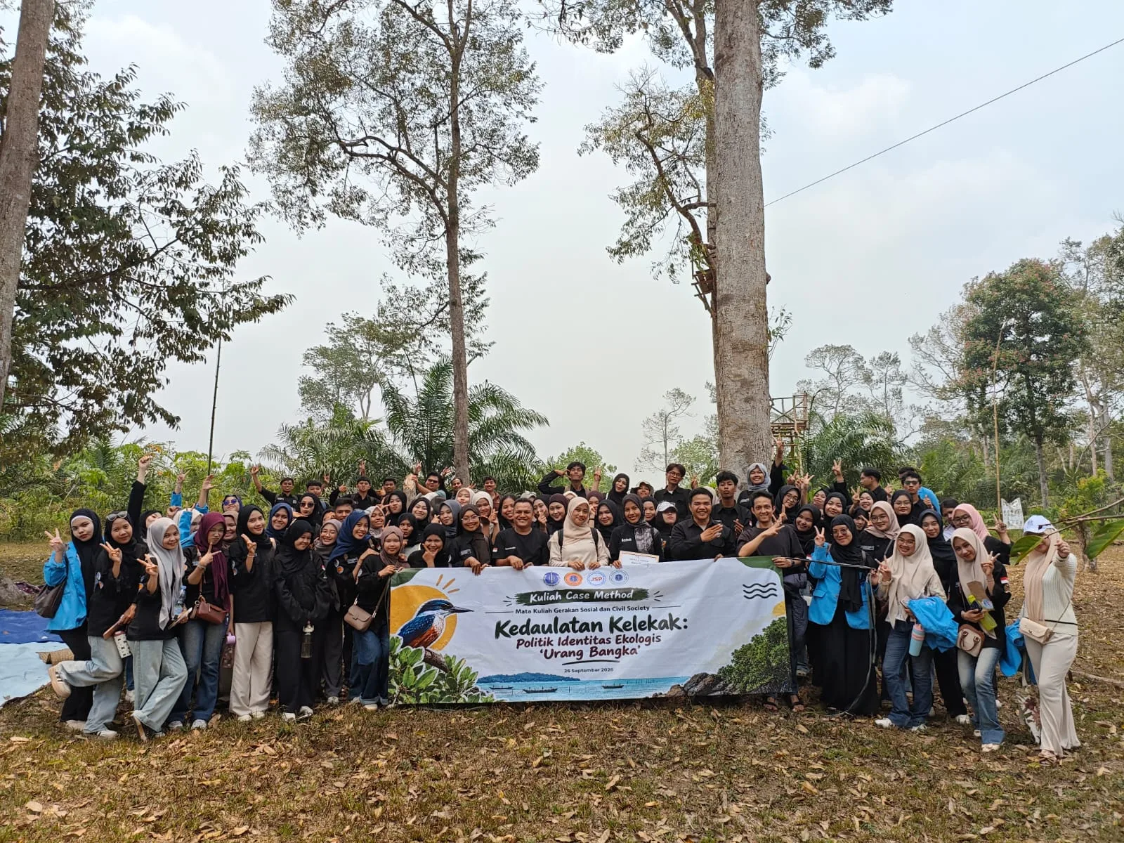 Belajar Gerakan Sosial dan Konservasi Alam, Mahasiswa Sosiologi UBB Kunjungi Komunitas Kelekak Bangka